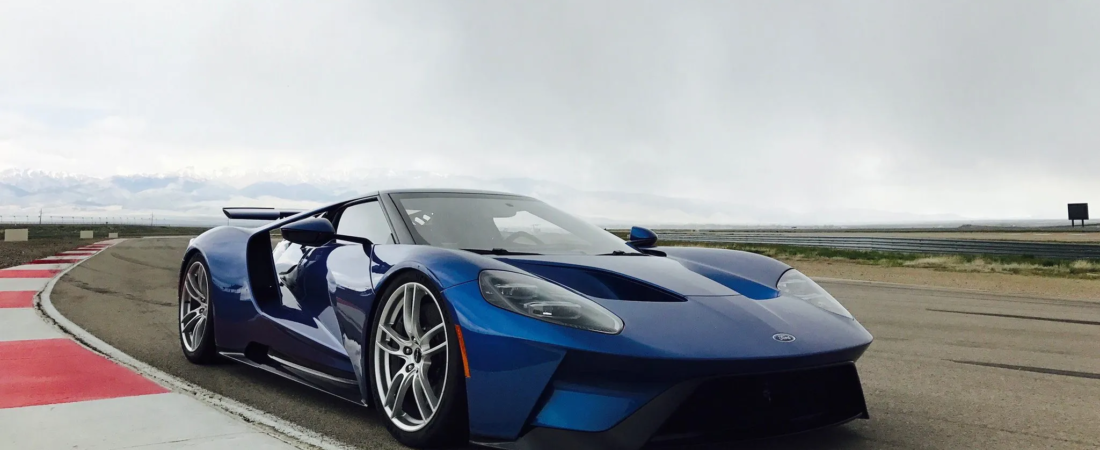 Ford GT