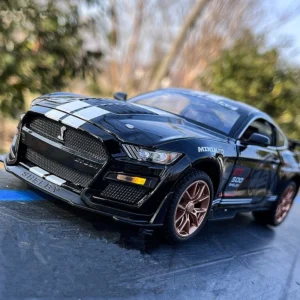 Ford Mustang Shelby GT500 Viper Modified