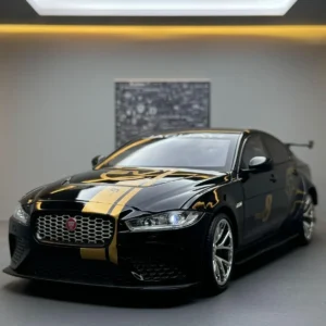 Jaguar XE SV PROJECT 8